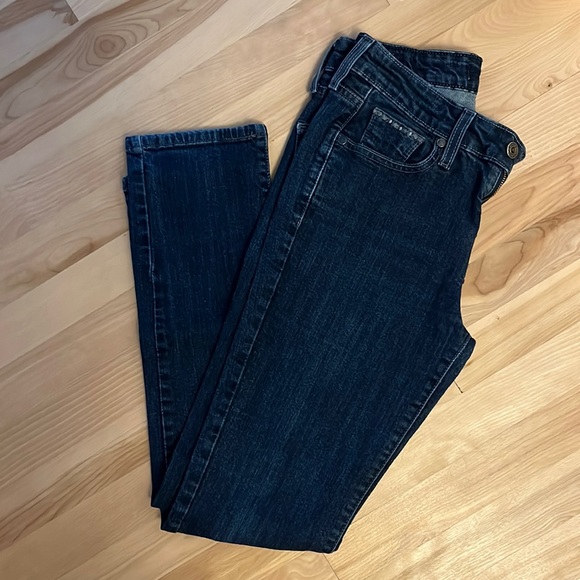 Levi’s Jeans - Picture 1 of 4